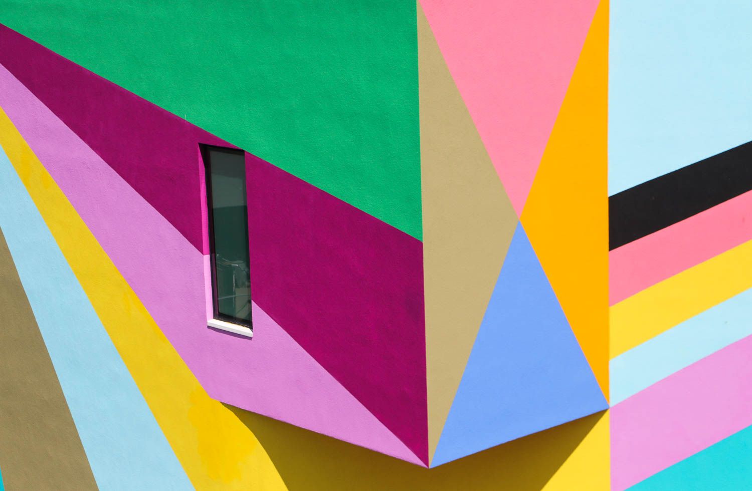 汤纳美术馆外墙几何壁画-33