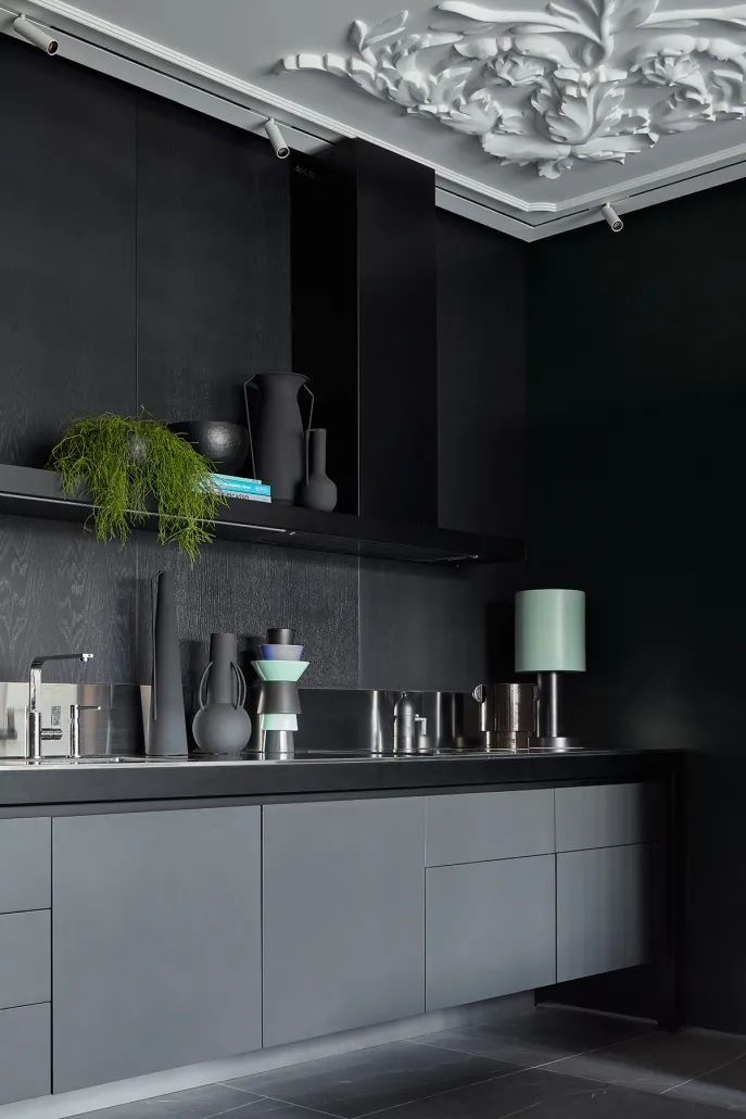 黑色空间丨Marina Kutuzova-25