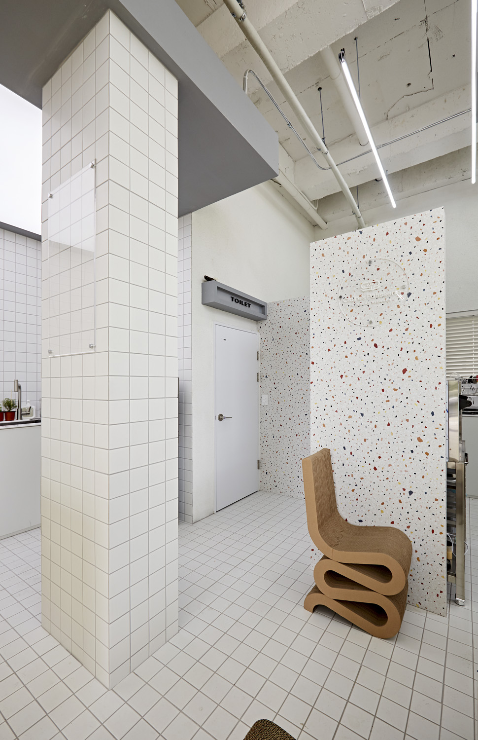 明亮的蓝色调 | 21 平米小空间的灵动设计-16