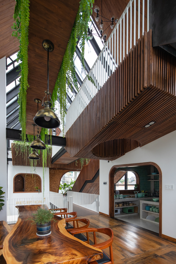 梦幻之地·越南岘港的白钢建筑民宿-49