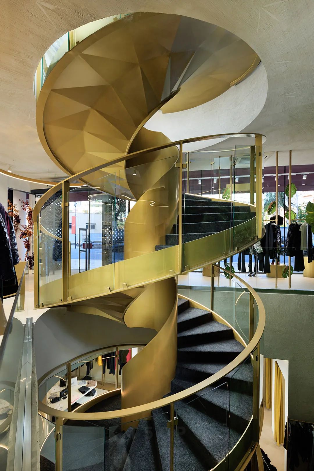 PINKO 店铺设计丨阿尔巴尼亚地拉那丨Arredim.al-12