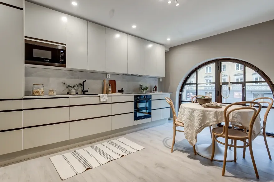 半弧形窗,赋予家庭公寓独特魅力-7