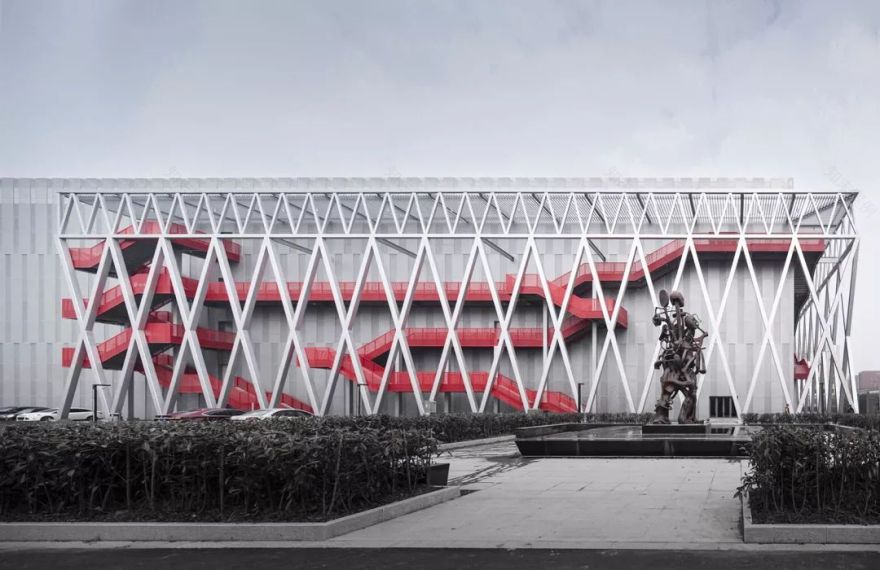 智慧工厂的极致艺术 | STANCE 中国浙江生产基地-0