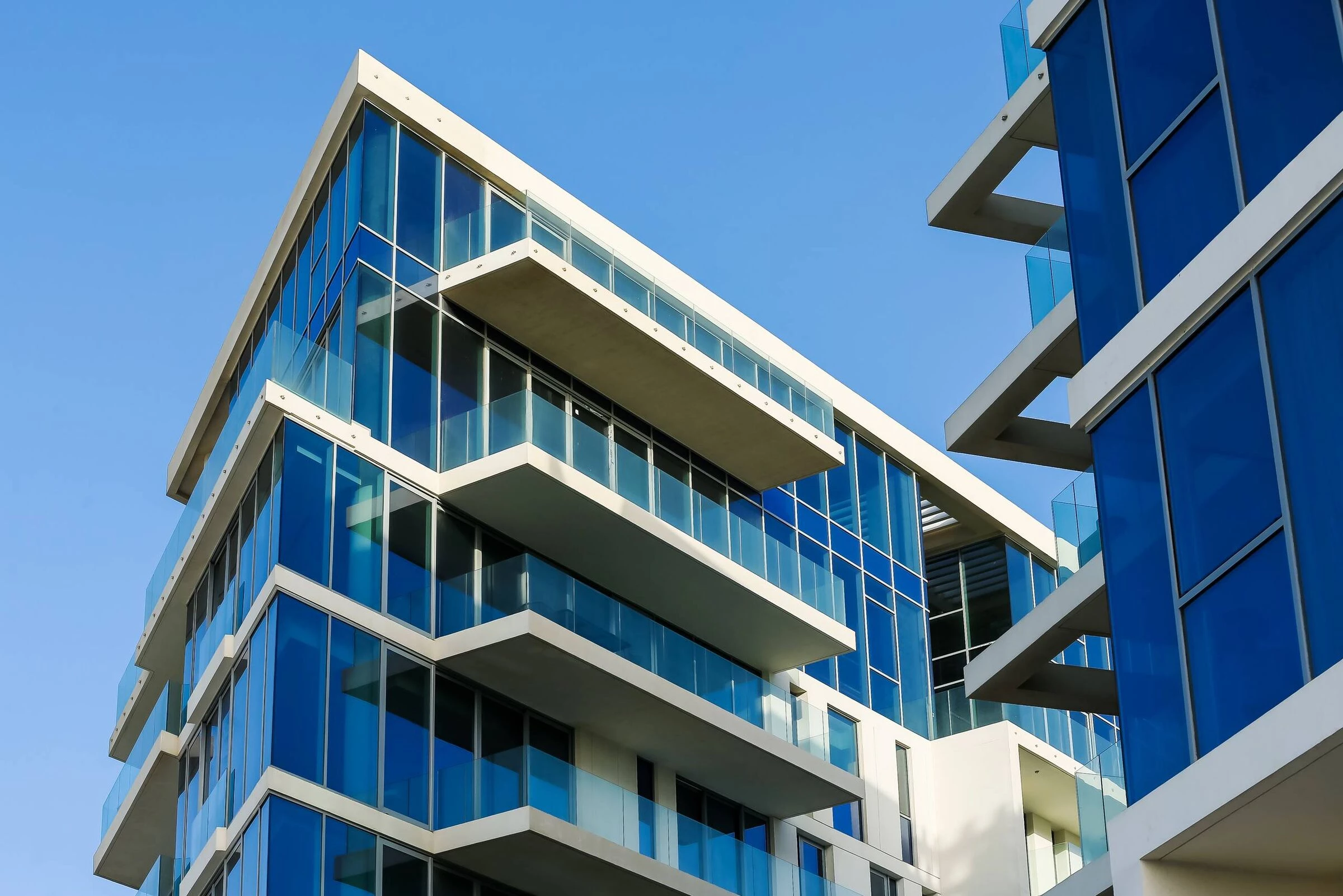 阿布扎比萨迪亚特岛文化区"Mamsha Al Saadiyat"住宅综合体设计-18