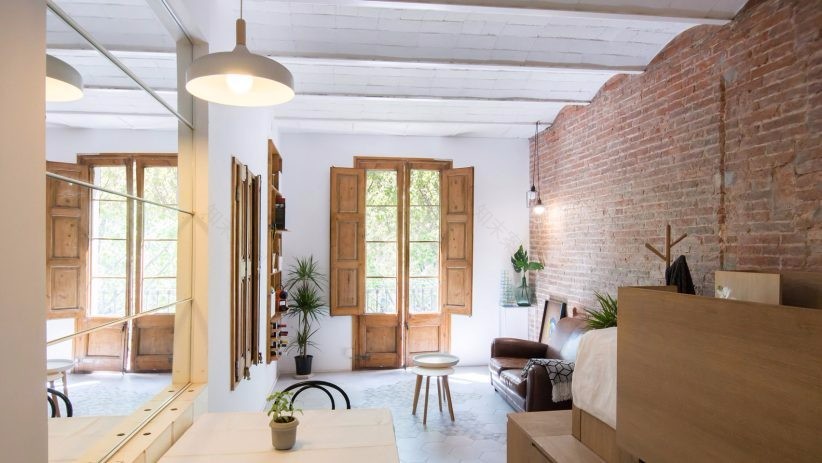 “ 智能家具 ”25平米储藏室改造为舒适公寓-0