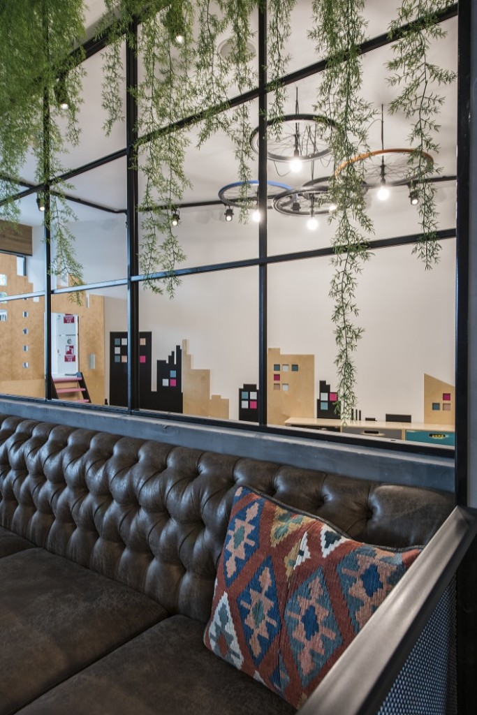 CHARLIE pizza“ naujas restoranas Kaune InArch-8