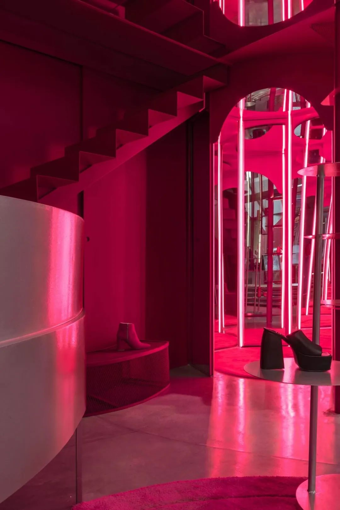 阿根廷 WOLPE 鞋店设计丨阿根廷布宜诺斯艾利斯丨Grizzo Studio-32