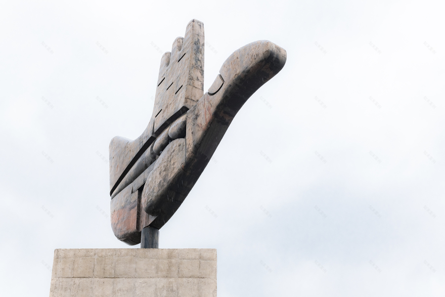 “张开的手”纪念碑丨印度昌迪加尔丨勒·柯布西耶-9