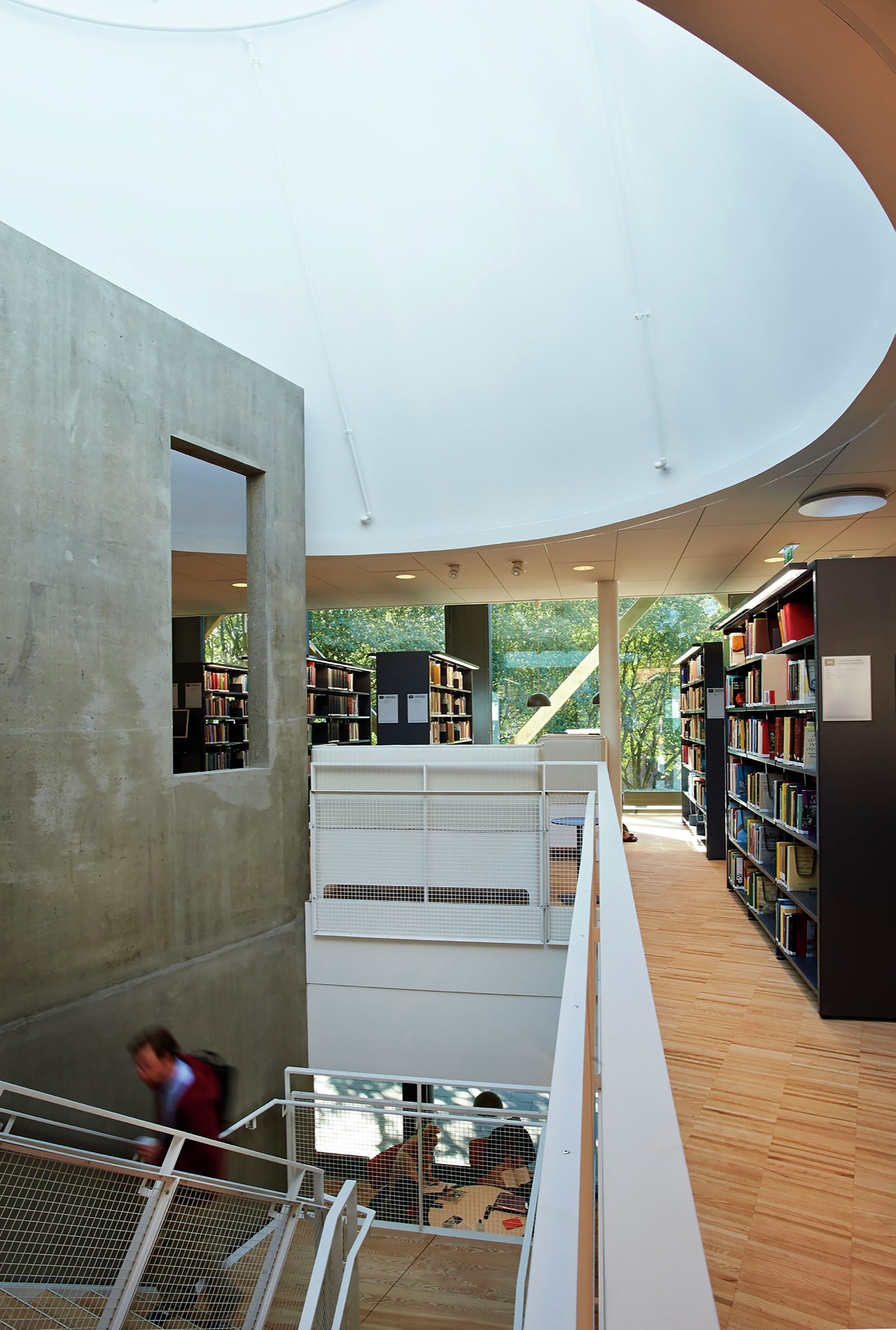瑞典隆德大学图书馆设计-17