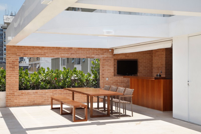 豪华别墅 现代风格巴西里约热内卢三层海滩别墅-0