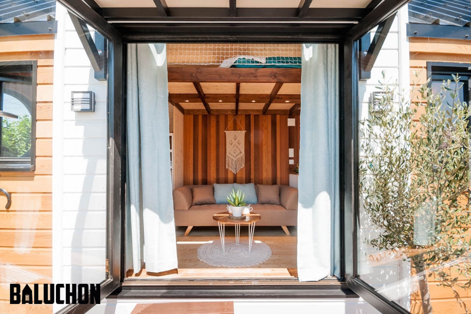 Enchanting tiny Home in Toulouse, France designed by Baluchon-19