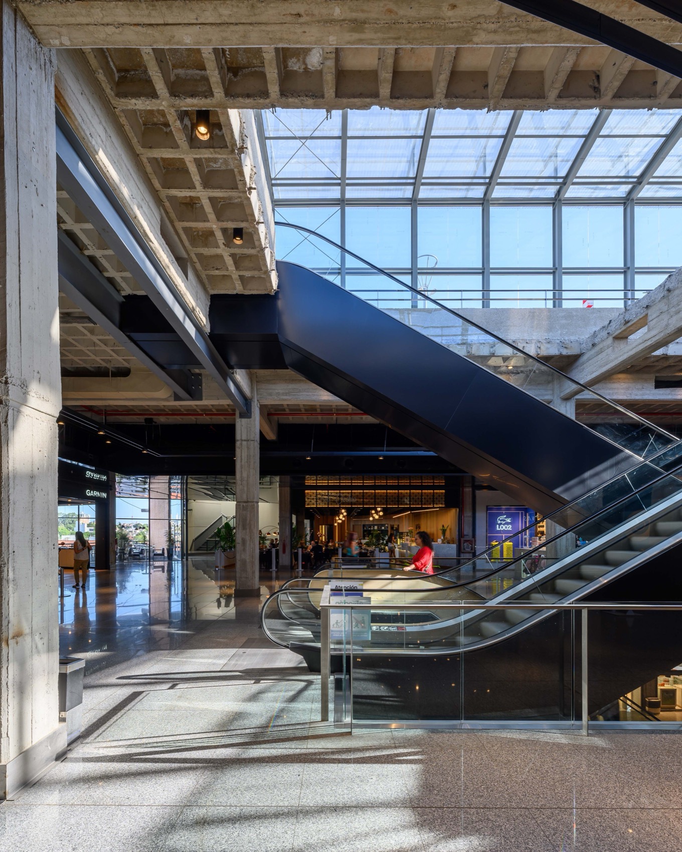 Nuevocentro购物中心翻新丨阿根廷科尔多瓦丨A+R MONDEJAR ARQUITECTOS-37