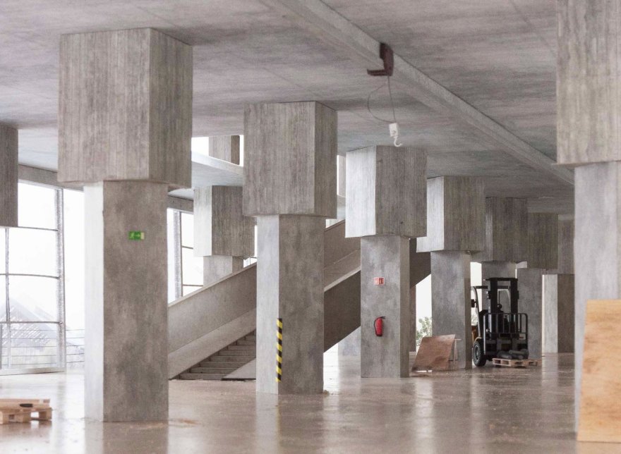 慕尼黑技术大学建筑学生探索废旧建筑再利用-17