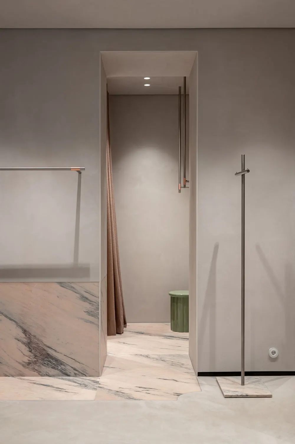 the COAT 女装精品店丨乌克兰基辅丨Rina Lovko studio-38