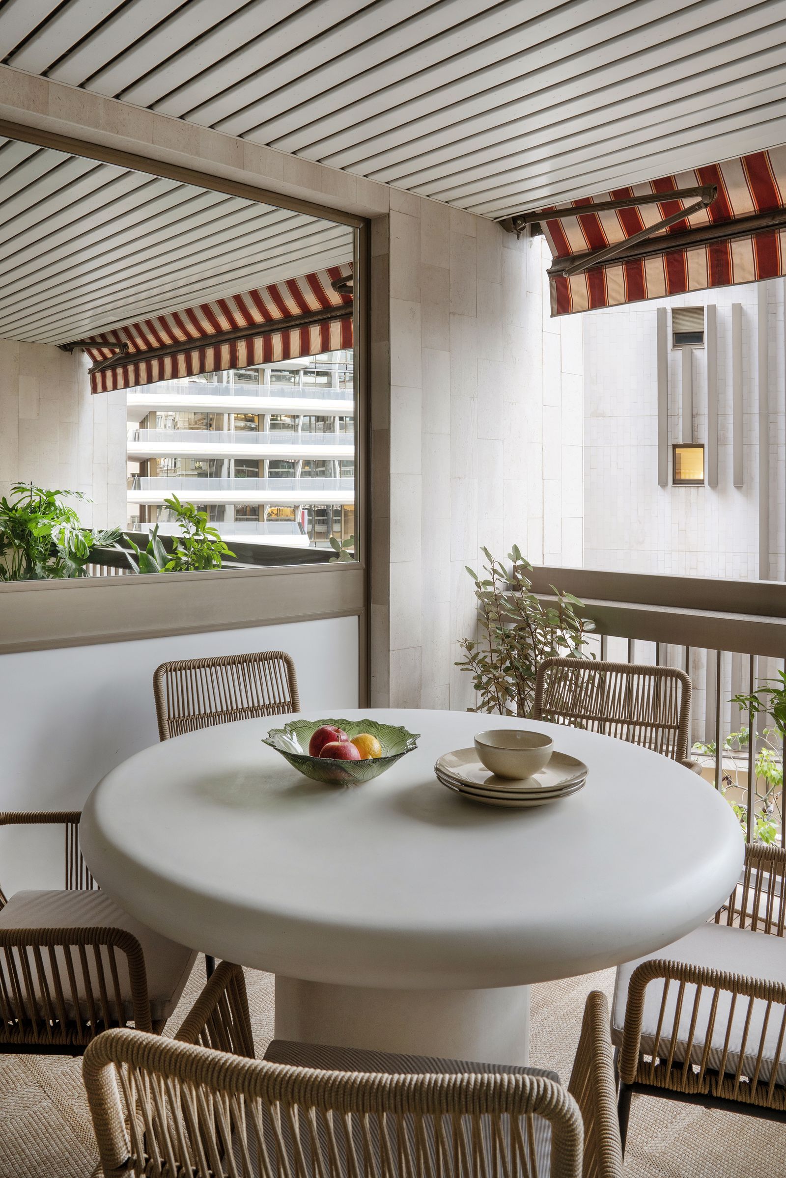 摩纳哥30平米小公寓翻新丨爱尔兰卡洛丨建筑师Philippe Harden-37