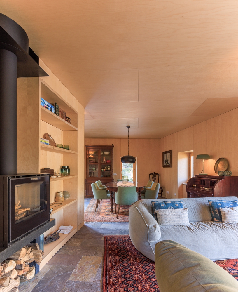 葡萄牙埃尔米达住宅创新改造丨Carlos Castanheira-11