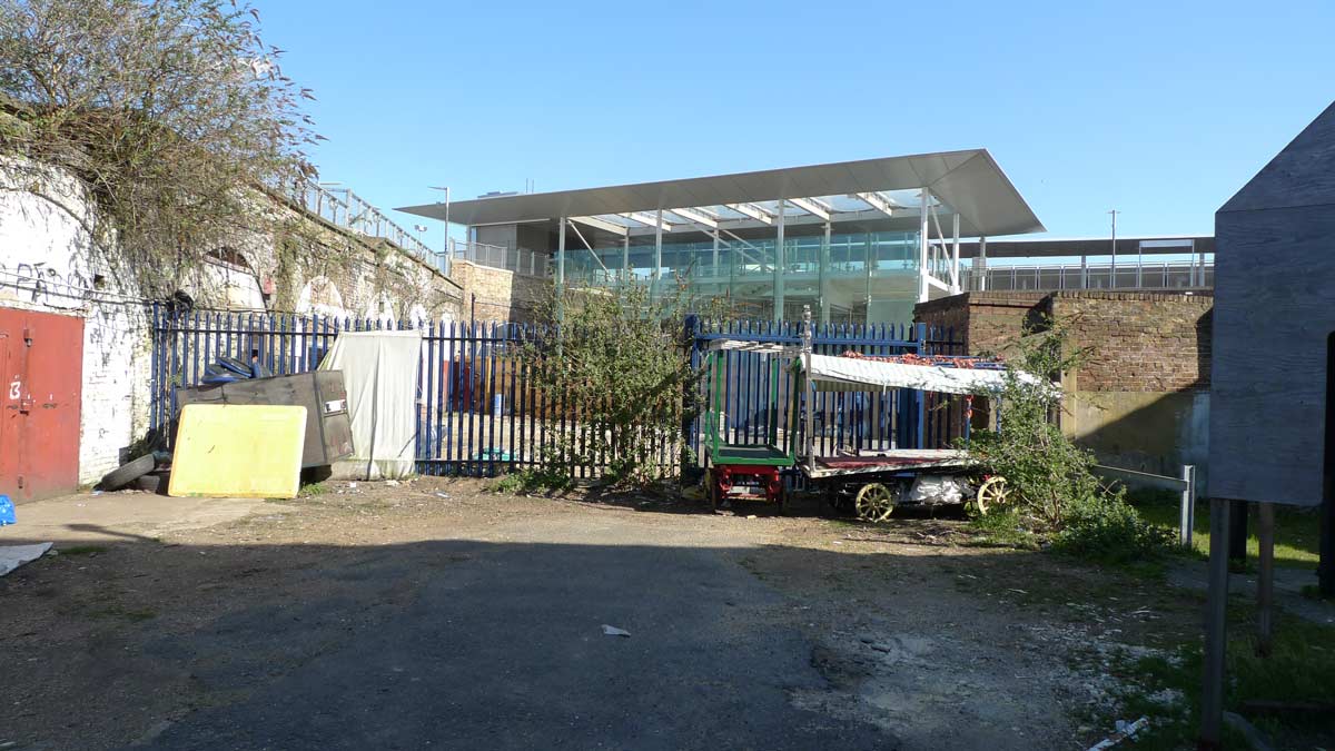 伦敦 Deptford 项目 | 古老铁路结构的复兴-27