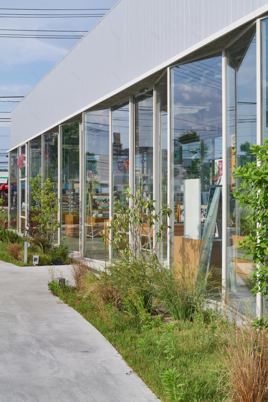 JINS Sendai Izumi 眼镜店丨日本丨Yohei Kawashima architects inc.-38