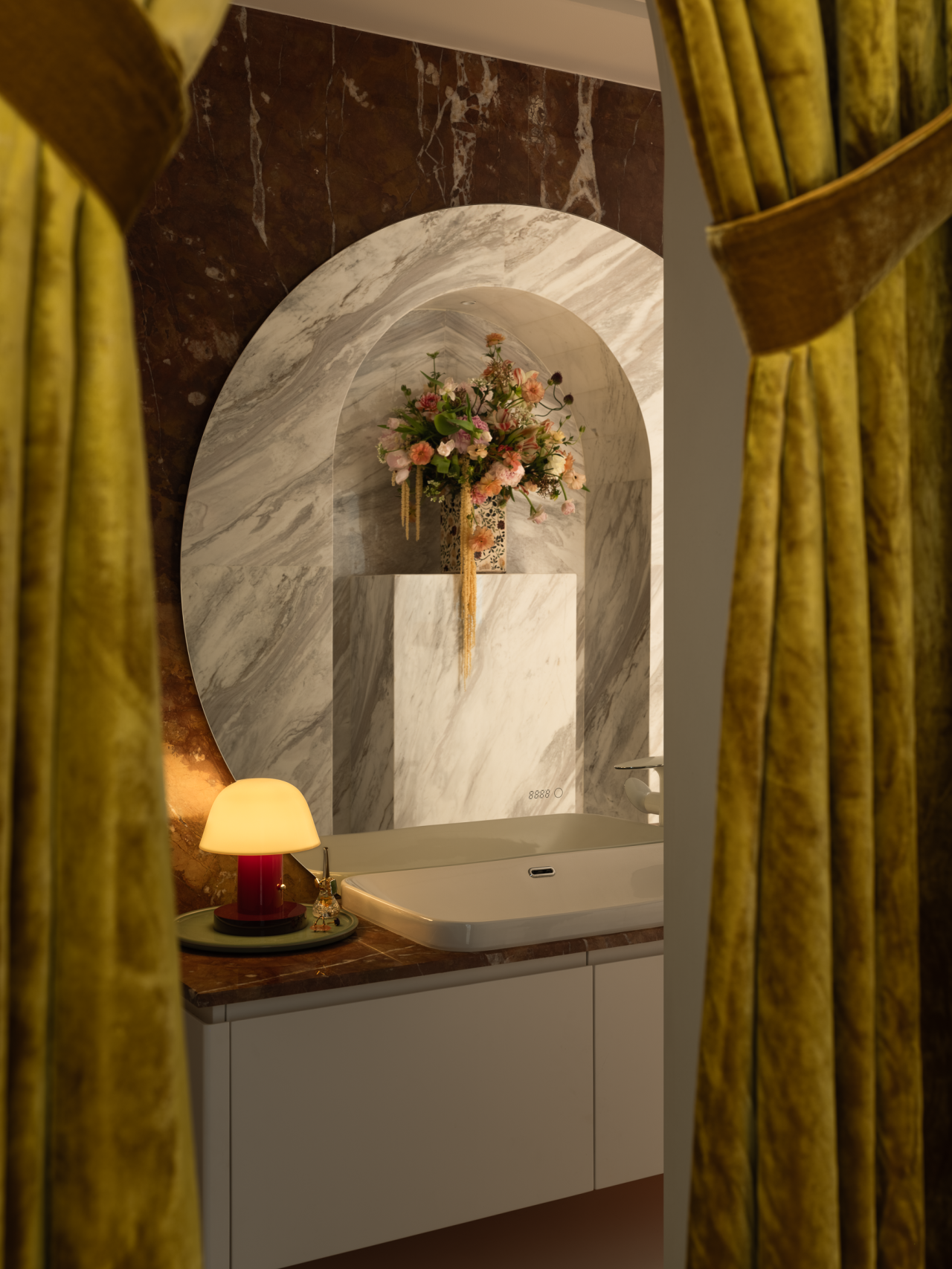 红色爆烈美学，西安大女主给自己的生活独奏剧场-51