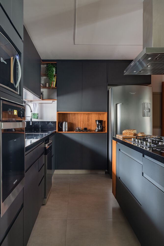 明亮现代大平层设计-8