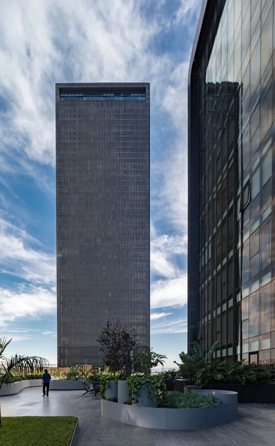 新城市医疗广场丨墨西哥蒂华纳丨CRAFT Arquitectos-29