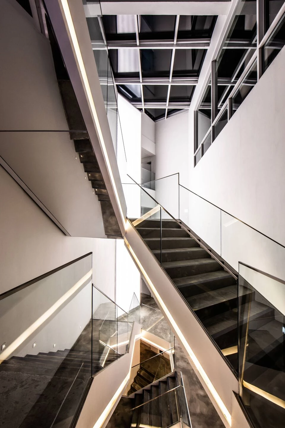 韩国传统市场记忆的垂直艺术画廊丨KEAB-16