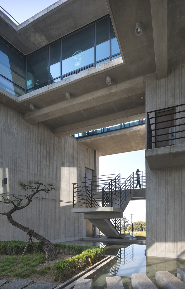 韩国日出之城的五边形商业建筑-38