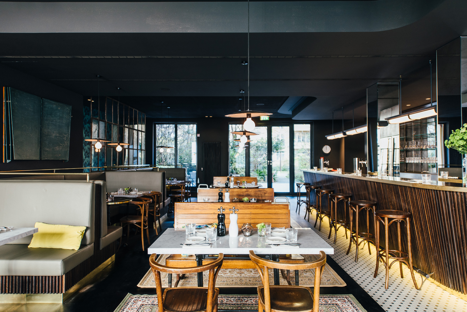 慕尼黑科莱特·蒂姆·劳伊餐厅 | 工业复古风中的美食体验-6
