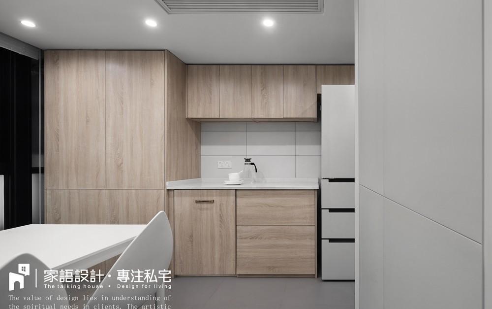 极简原木风家居设计,温馨舒适又安全-10