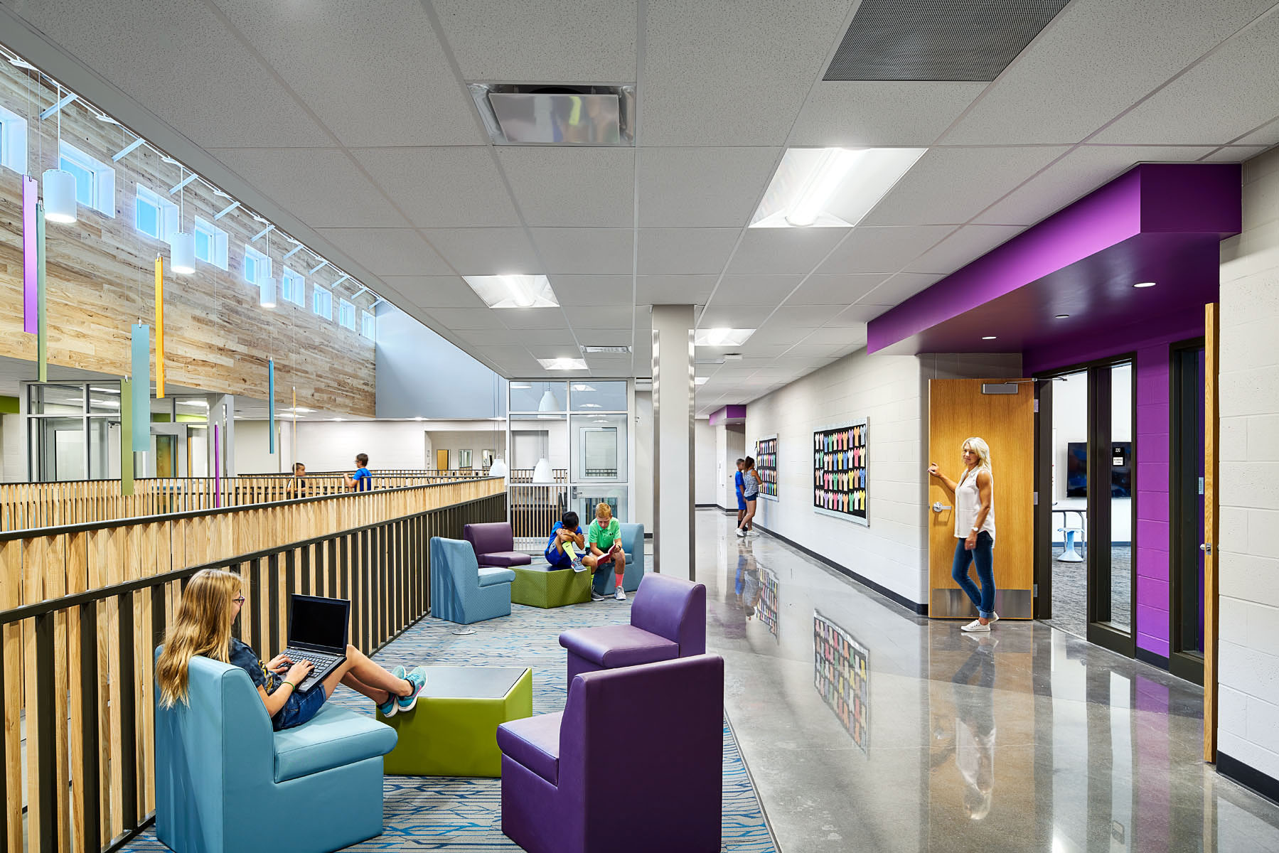 本宁霍芬小学-0