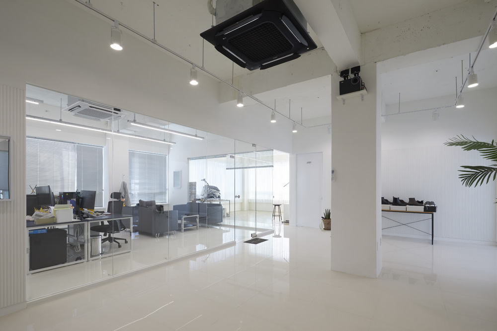 75 平极简办公空间 | 成本低至 500 元/平-4