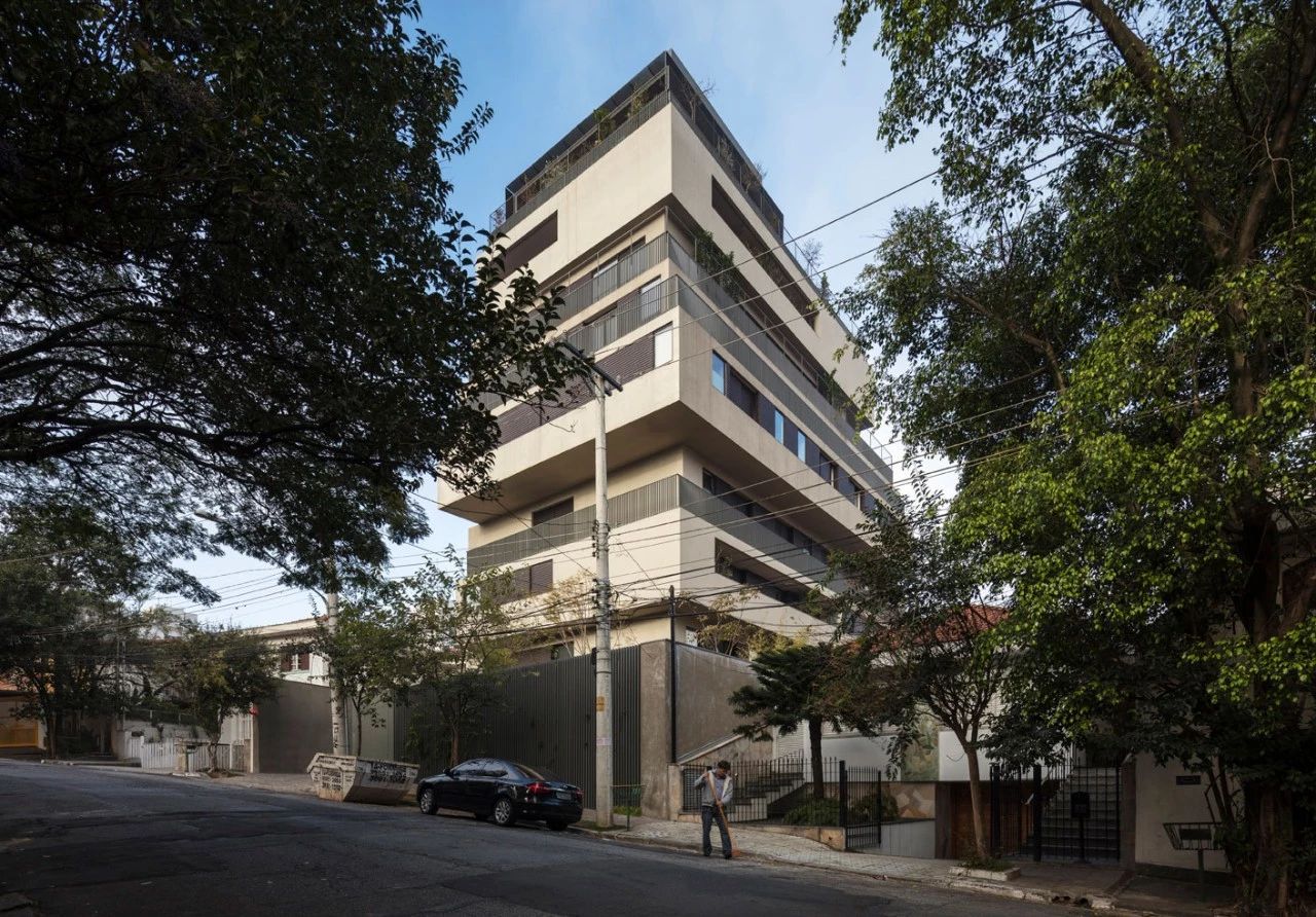 优雅简约的公寓设计丨爱尔兰卡洛丨Isay Weinfeld-46