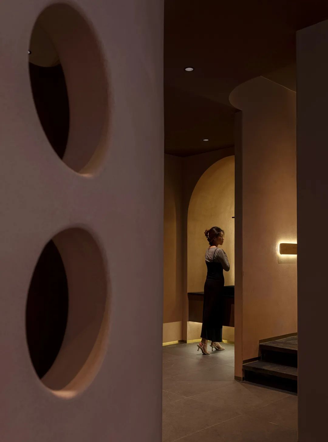 暖场火锅丨中国沈阳丨派克齐(PKQ)空间设计机构-60