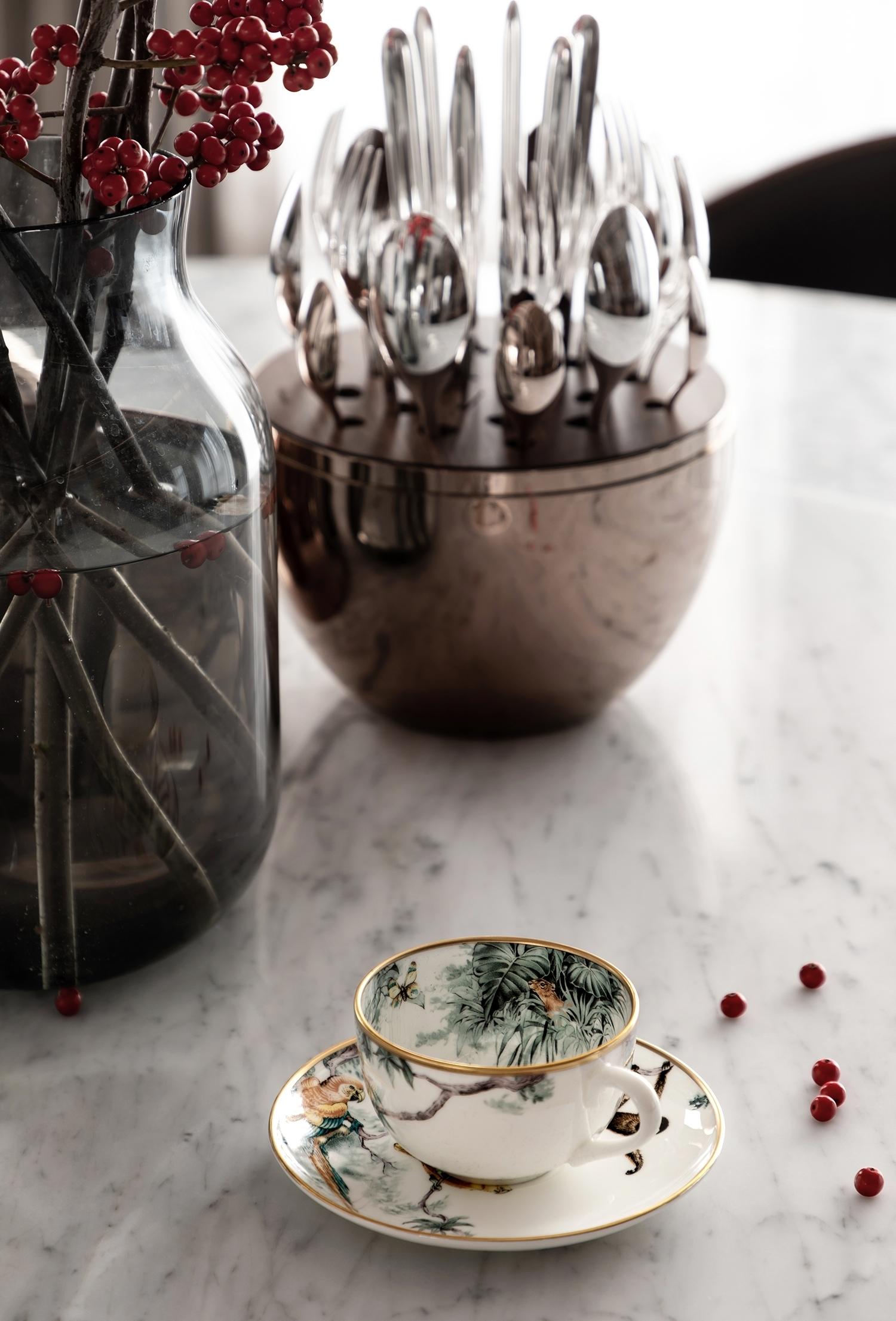 繁华腹地背后的安宁 上海翠湖天地 400m²丨中国上海丨HLH Designs-22