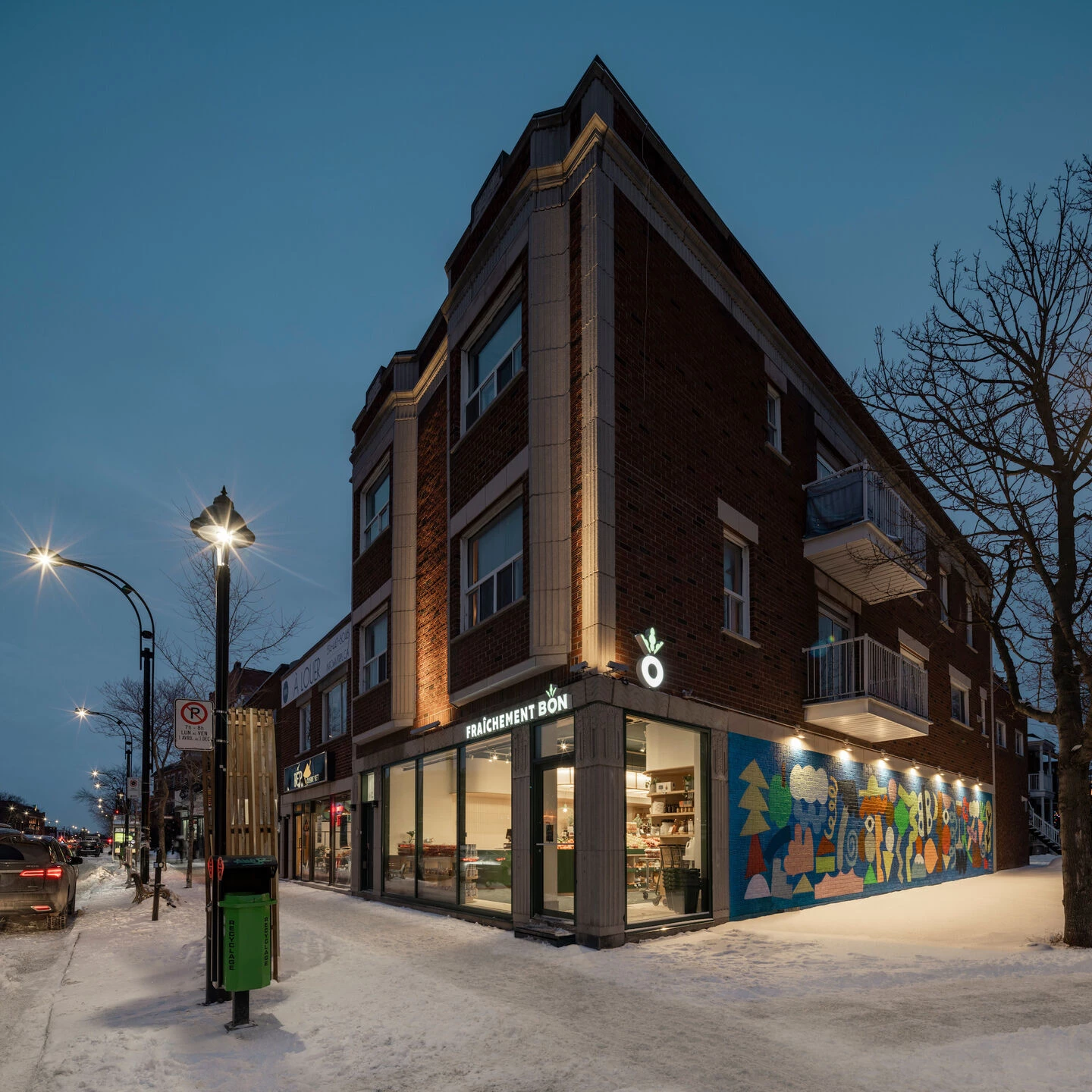 Fraîchement Bon Jarry 水果店丨加拿大蒙特利尔丨Dupont Blouin architectes-6