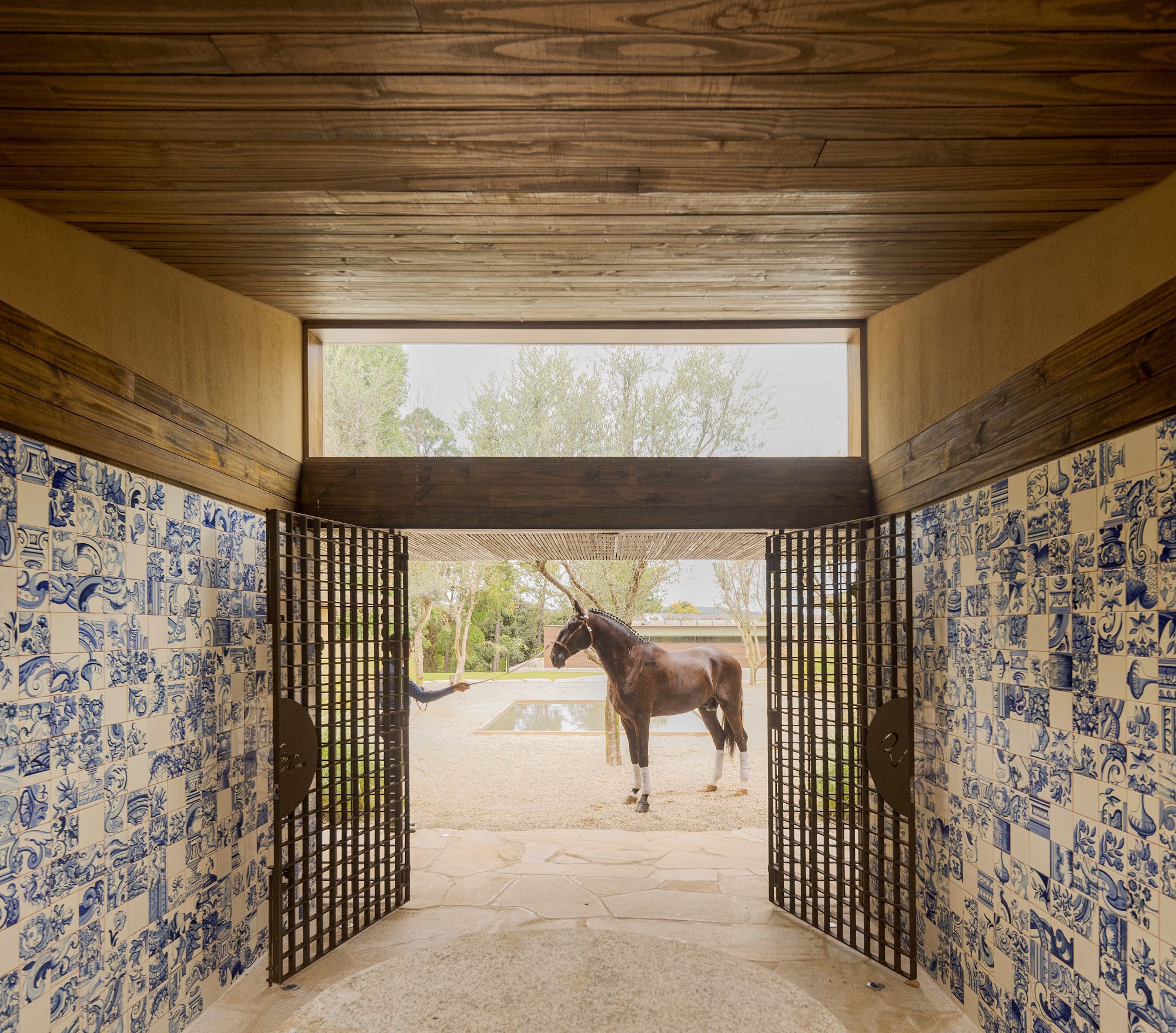 Coudelaria 休闲区与客房设计丨巴西丨Studio Arthur Casas-22