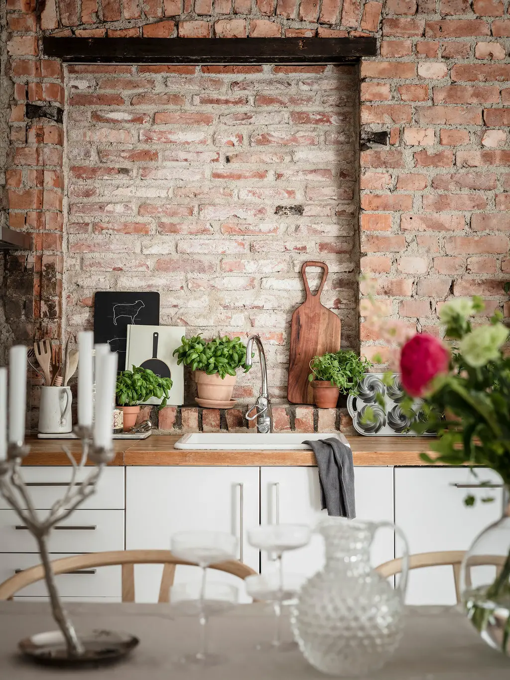 瑞典 1913 年老建筑中的古典温馨公寓-2