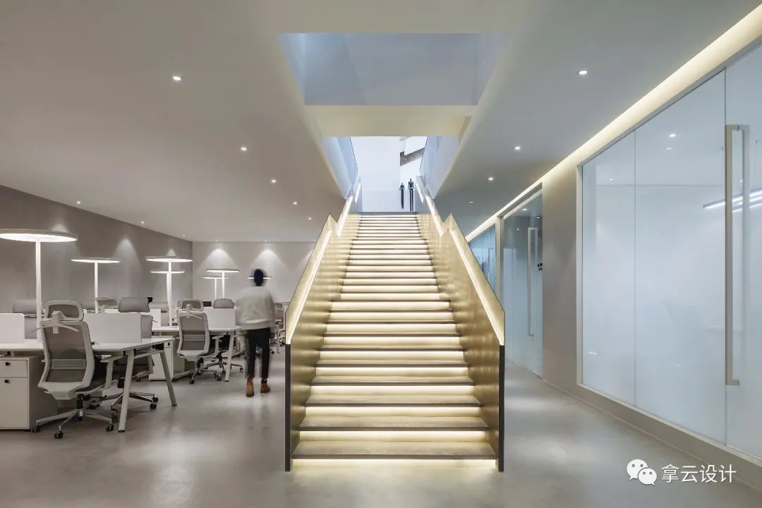 白色空间的诗意表达——丰疆科技南京办公室设计-12