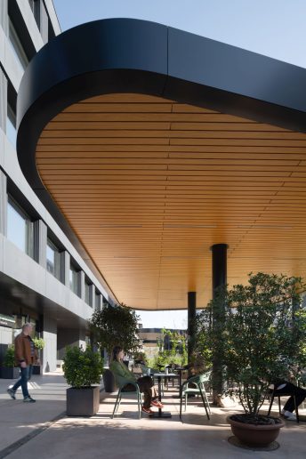 K区庭院改造为开放式工作休闲空间项目丨贝尔格莱德丨FOUR+,Main Architects-16