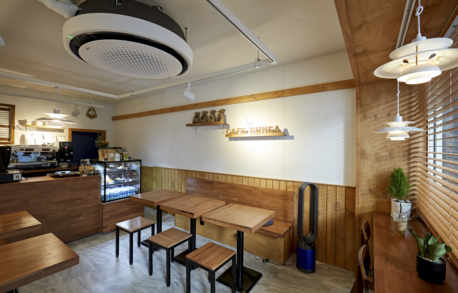 简约风 8 坪咖啡厅，设计亮点一语中的-9