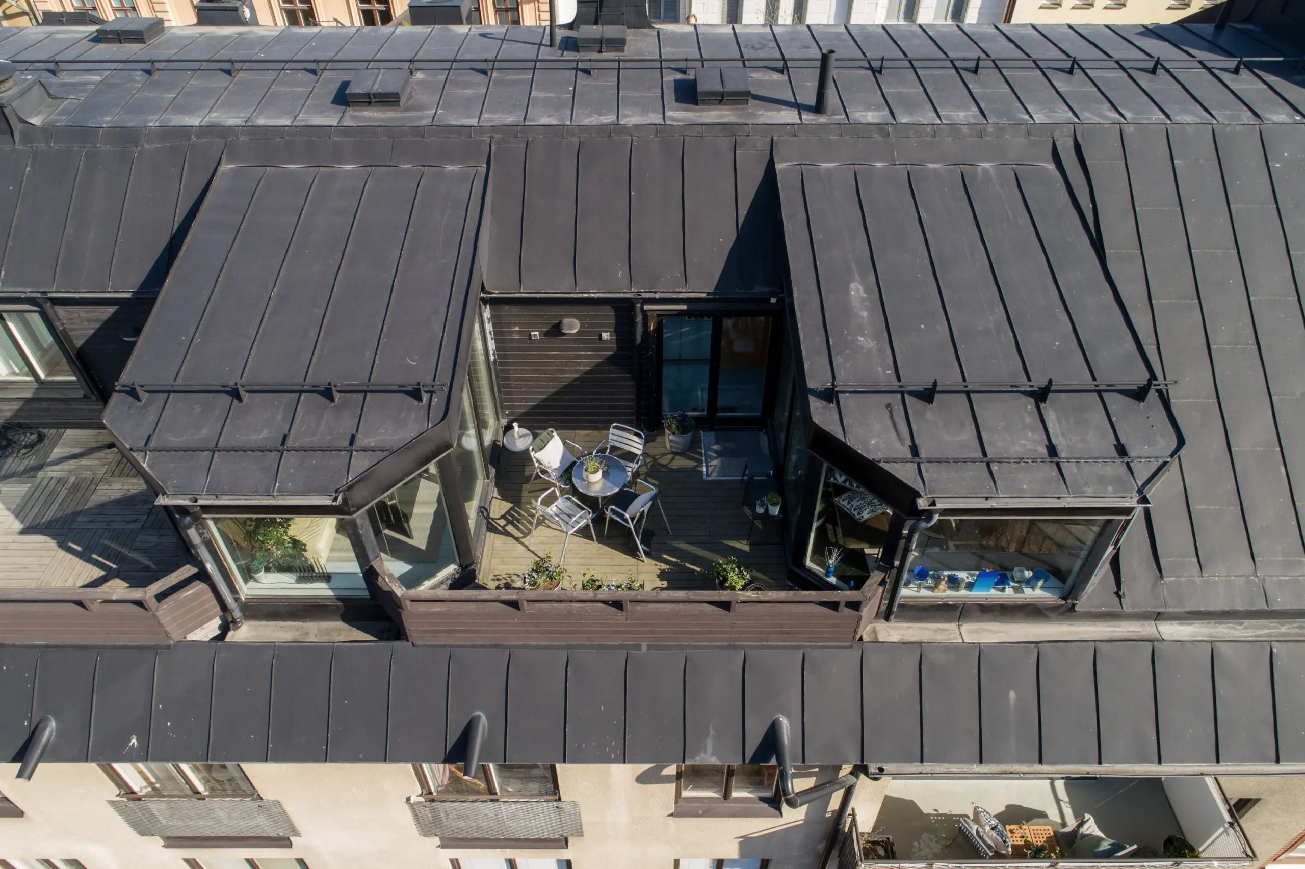 瑞典顶层复式公寓 | 露天阳台，60 年代设计风潮-18