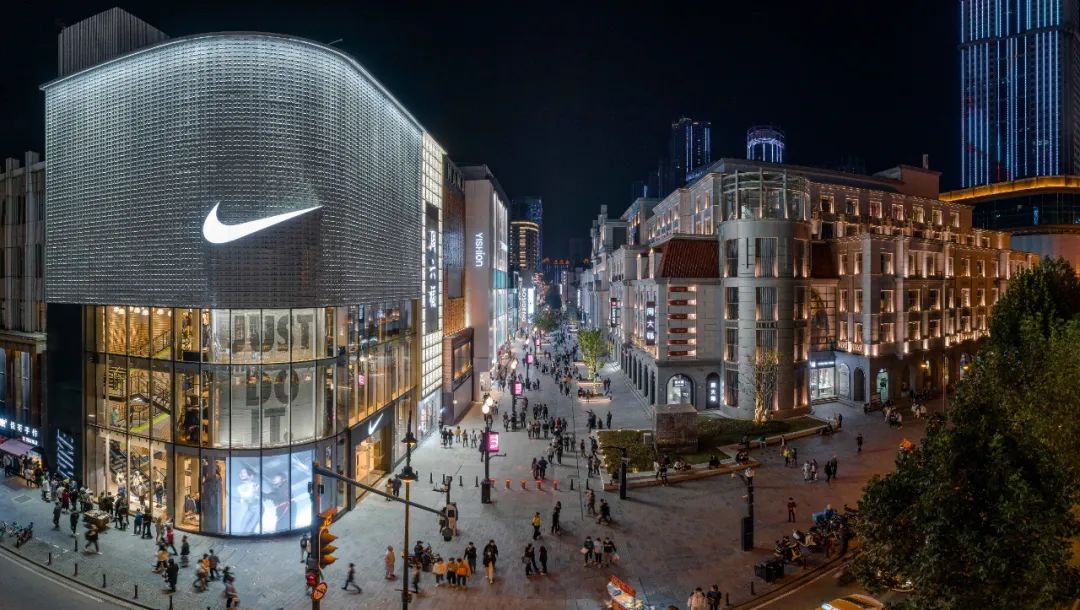 江汉路步行街综合整治景观照明提升工程丨中国武汉丨栋梁国际照明设计(北京)中心有限公司-4