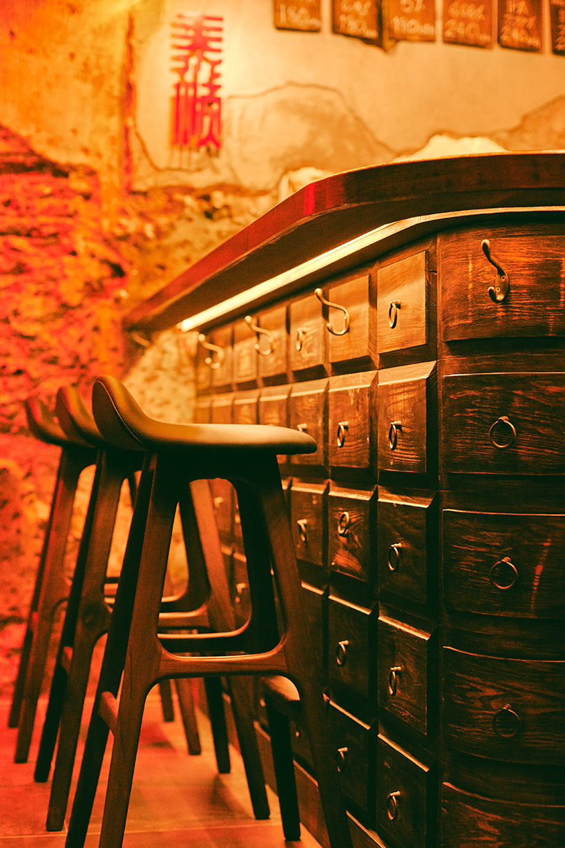 泰国曼谷“鬼门”精酿啤酒吧-8