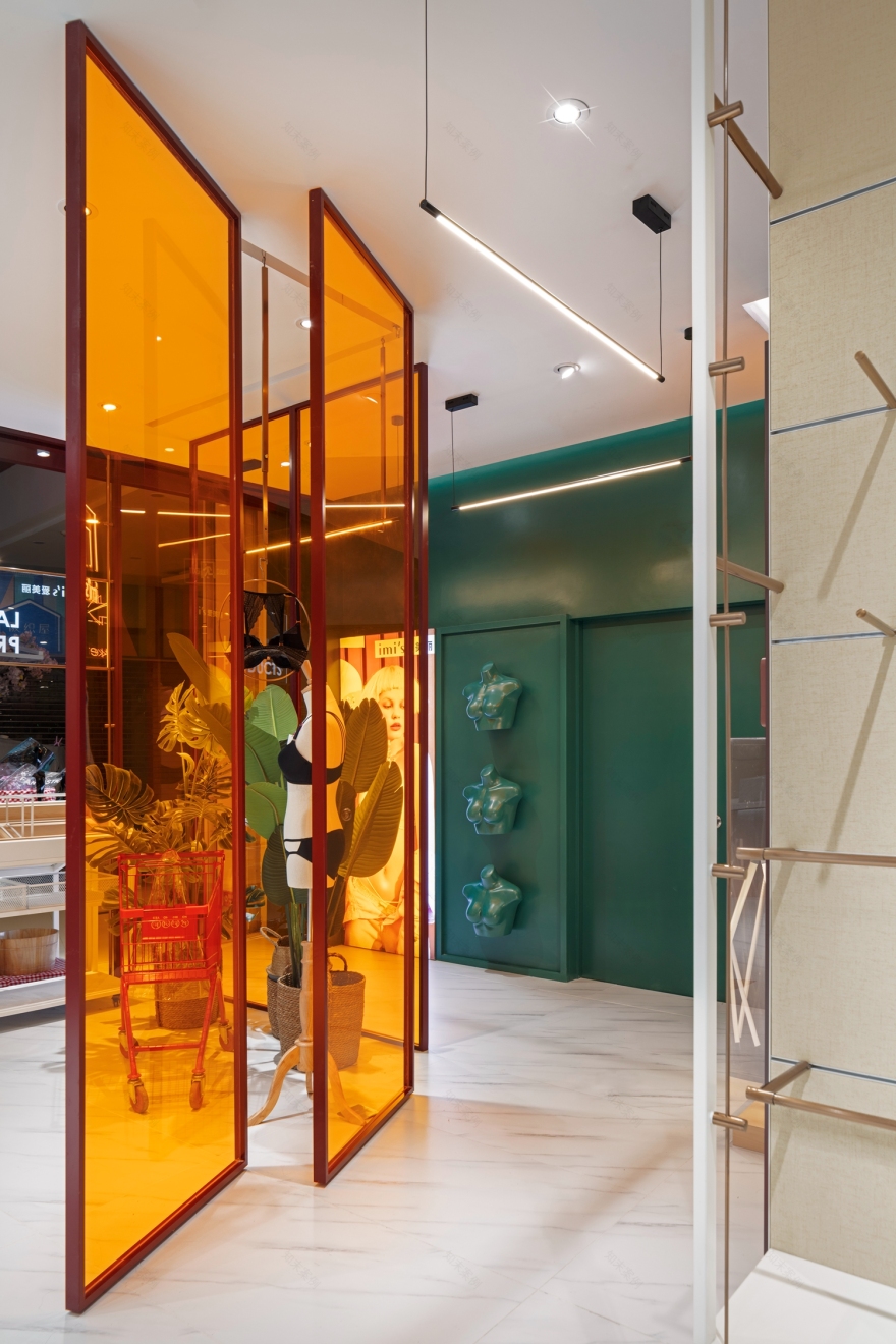imi's 爱美丽内衣店,灵感源自《天使爱美丽》的电影空间-9