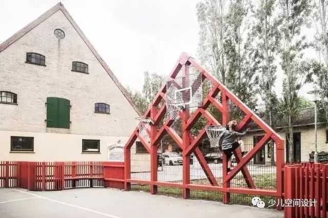 改造后的丹麦Torup社区校园景观-21