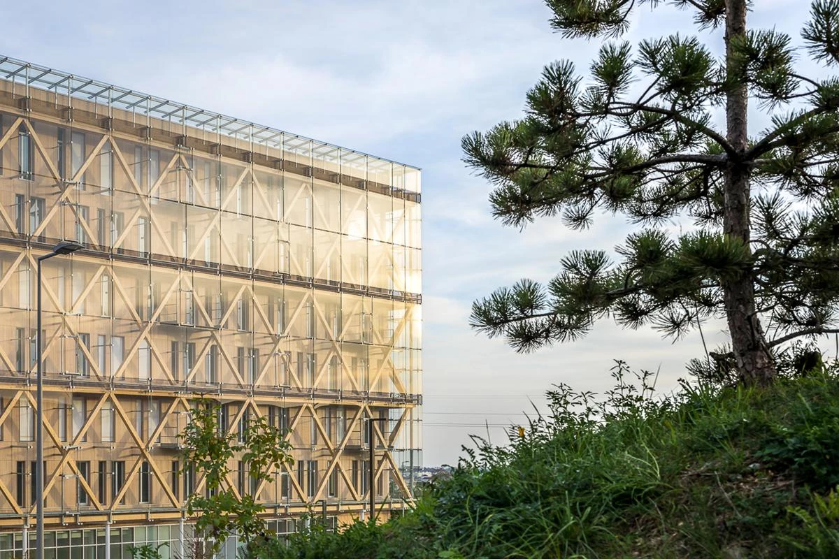 Sede de la Caisse d'Epargne Bourgogne-Franche Comté en Dijon-14