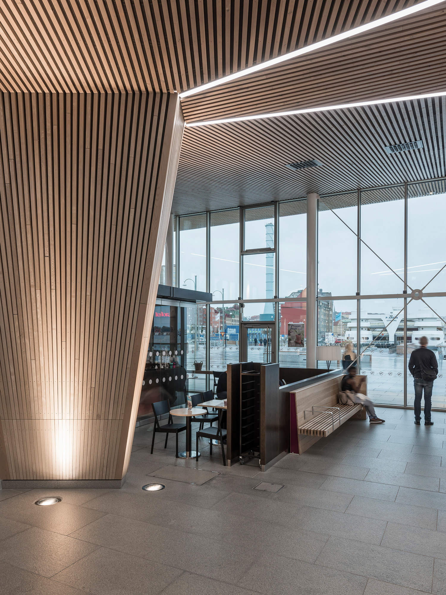 瑞典 Gothenburg 市 Stenpiren 交通枢纽区景观设计-31