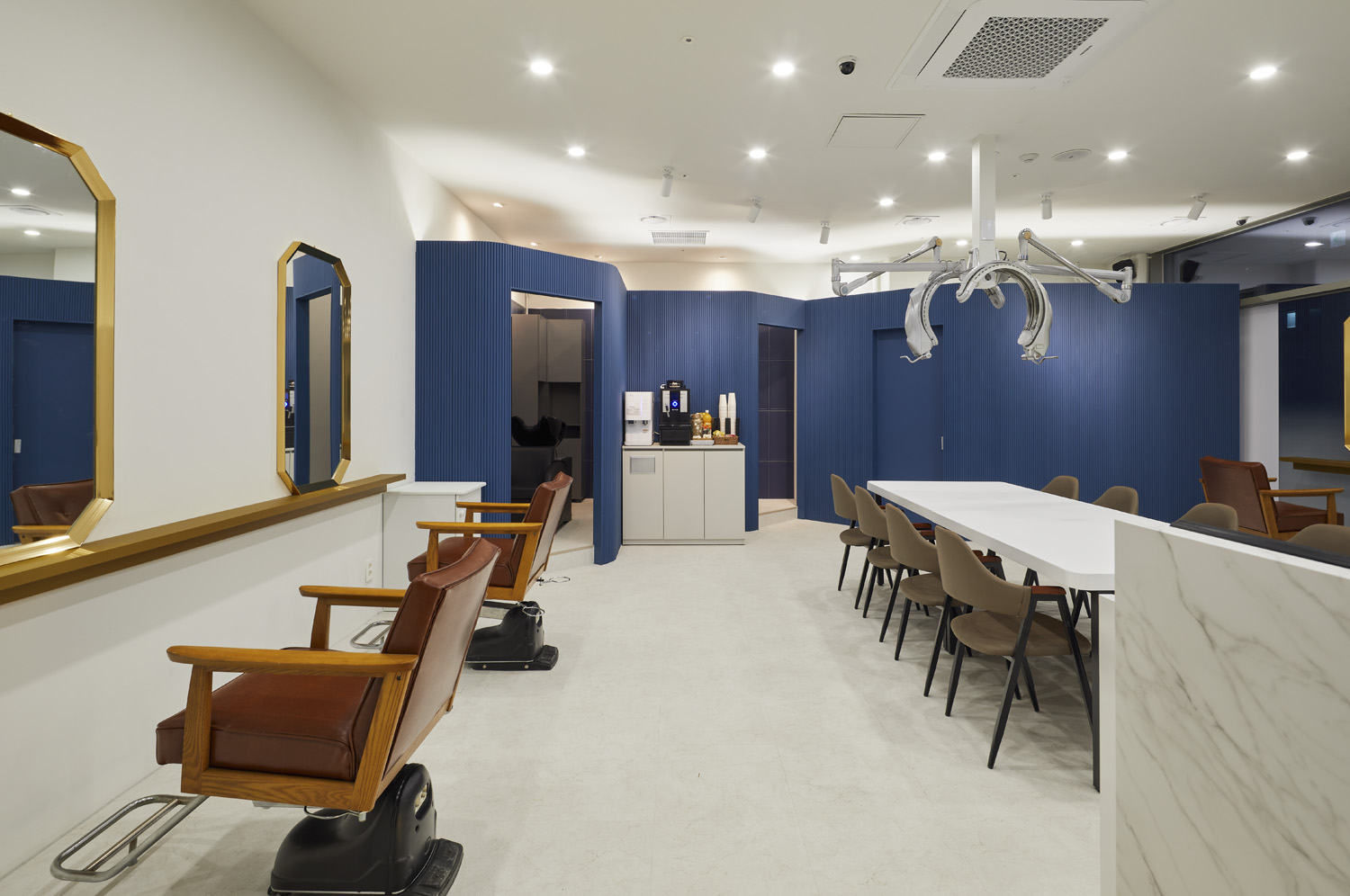 简约蓝调美学，18 平米美容室设计-4