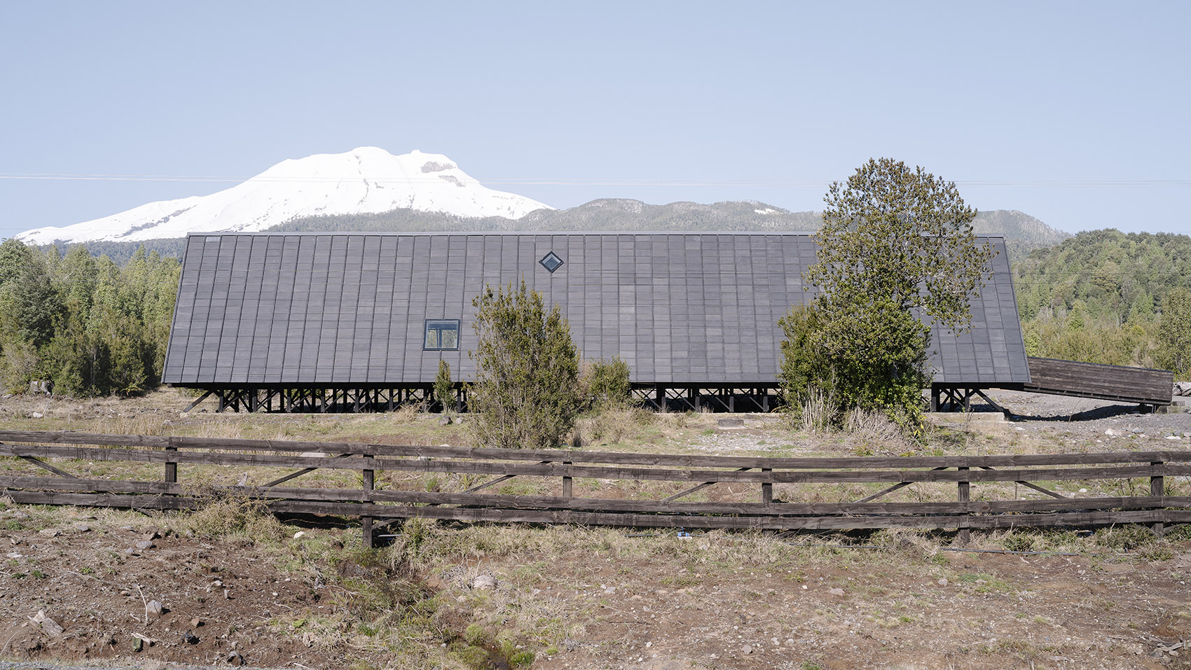 公园管理员 Aladino 的家丨智利丨Iván Bravo Architects-4