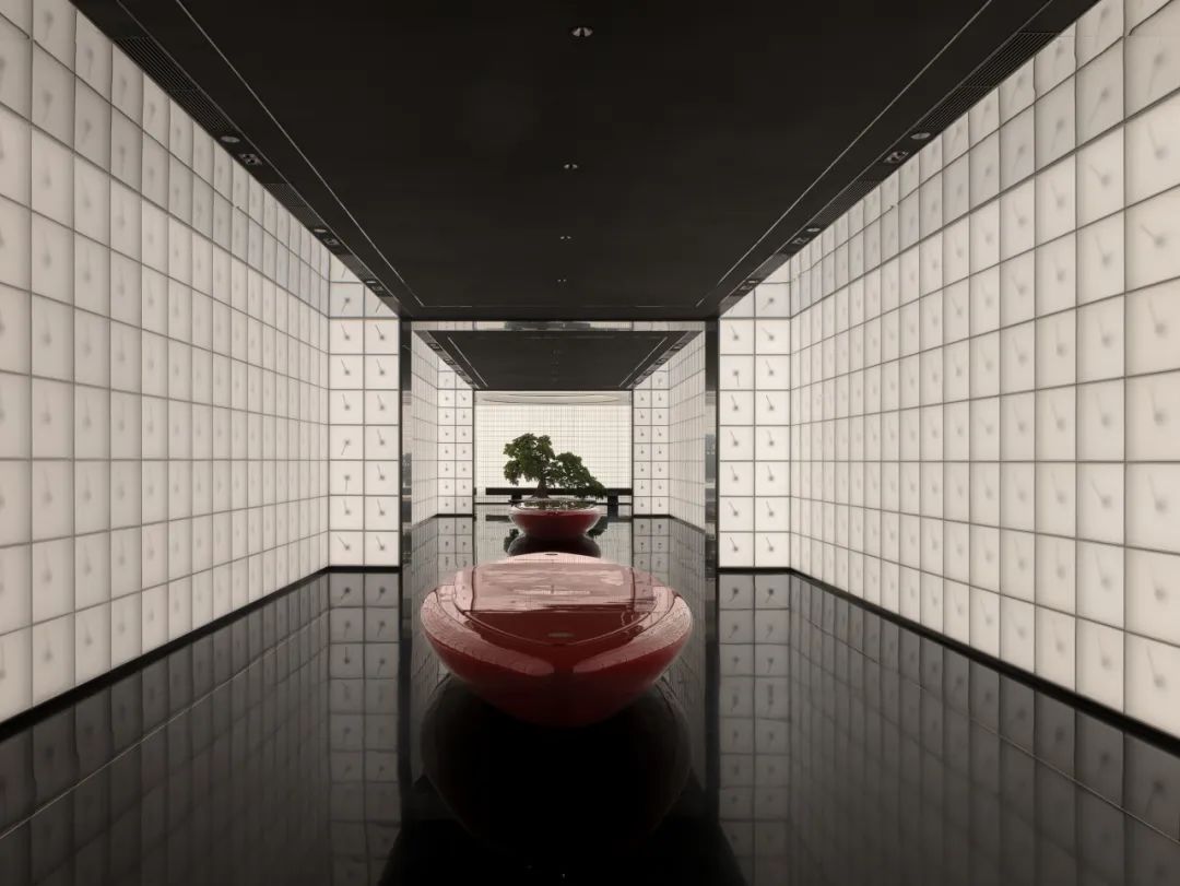 德基广场一期四层盥洗室丨中国南京丨唯想国际-18